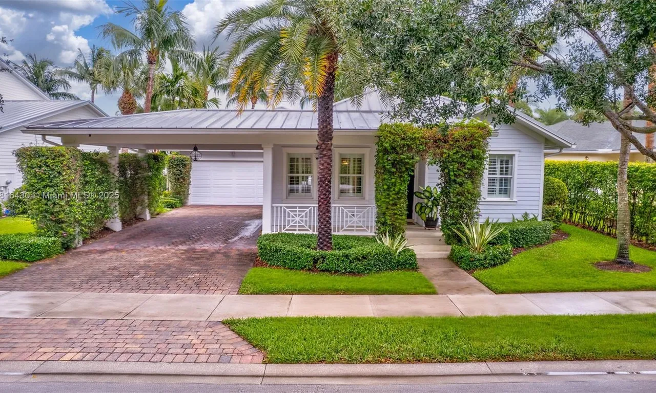 1327 Duval St, Jupiter FL 33458