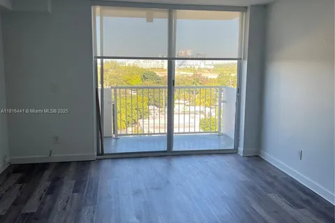 2020 NE 135th St # 801, North Miami FL 33181