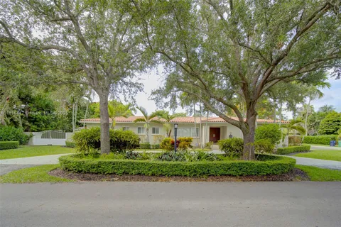 5780 SW 53rd Ter, South Miami FL 33155