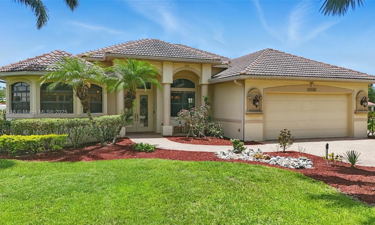 15560 Old Olga Rd, Fort Myers FL 33920