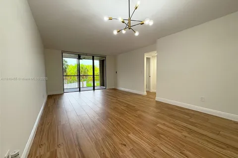 2900 NW 42nd Ave # A202, Coconut Creek FL 33066