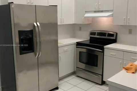 7611 SW 153rd Ct # 203, Miami FL 33193