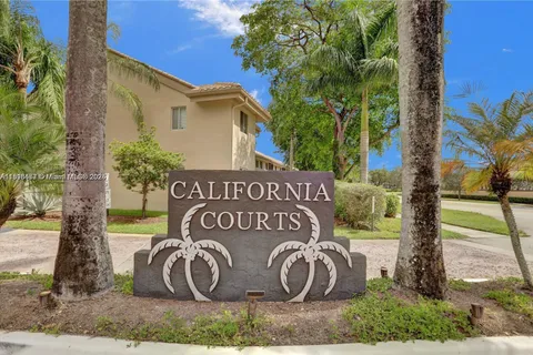 16356 Malibu Dr # 36, Weston FL 33326