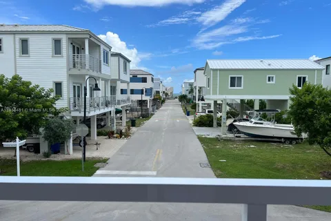 94825 Overseas Highway 285, Key Largo FL 33037