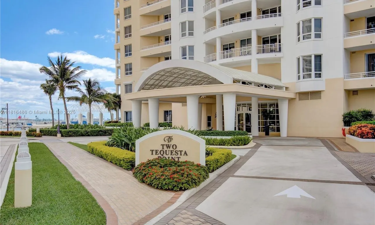 808 Brickell Key Dr # 1603, Miami FL 33131