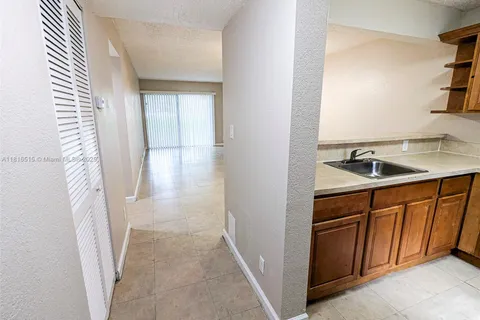 8540 N Sherman Cir # 105, Miramar FL 33025