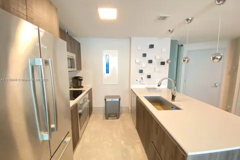 488 NE 18th St # 3911, Miami FL 33132