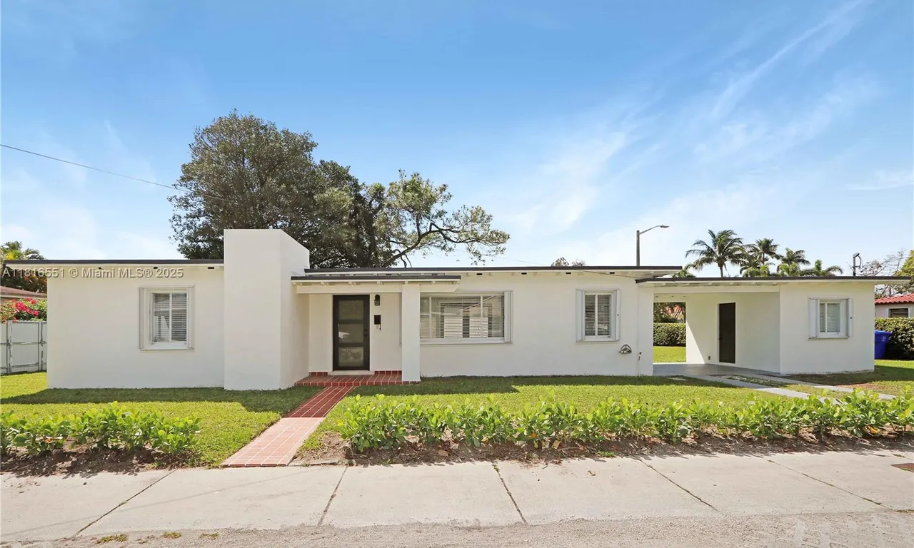 3296 NW 14th Ter, Miami FL 33125