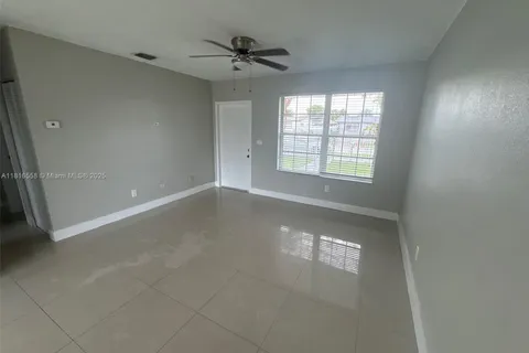 2560 NW 206th St, Miami Gardens FL 33056