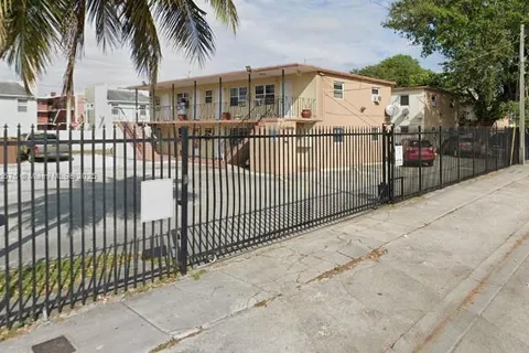 1275 NW 60th St # 3, Miami FL 33142