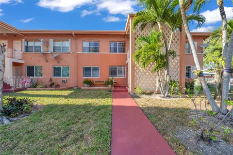 3401 SW 10th St # 2B, Miami FL 33135