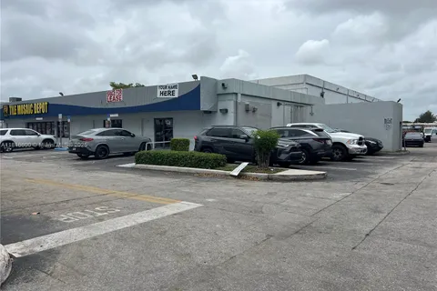 7208 NW 72nd Ave # 7208, Miami FL 33166
