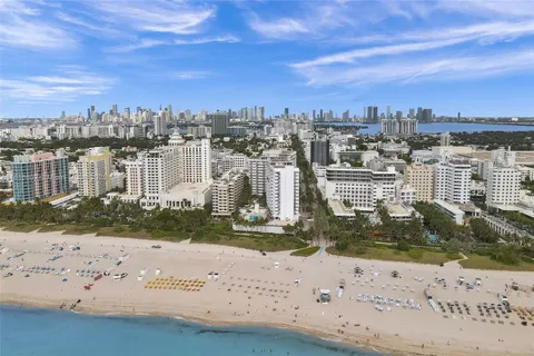100 Lincoln Rd # 927, Miami Beach FL 33139
