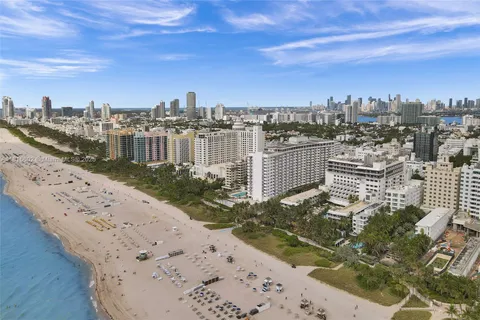 100 Lincoln Rd # 927, Miami Beach FL 33139