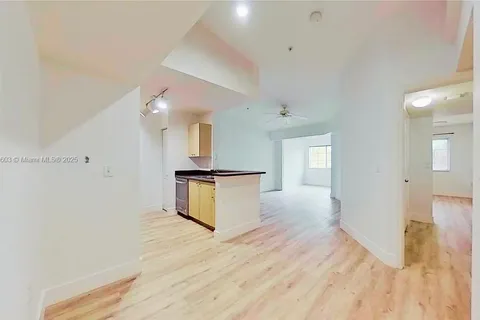 2544 Centergate Dr # 303, Miramar FL 33025