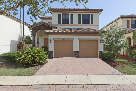 9120 SW 227 Ter, Cutler Bay FL 33190