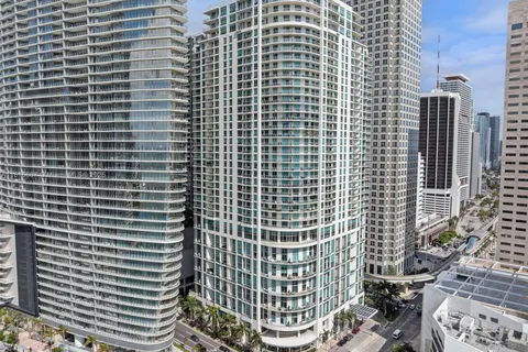 300 S Biscayne Blvd # 802, Miami FL 33131