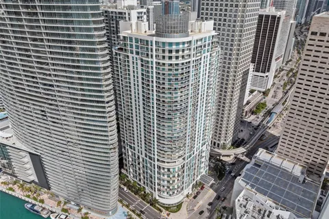 300 S Biscayne Blvd # 802, Miami FL 33131