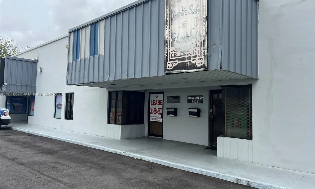 7104 NW 72nd Ave, Miami FL 33166