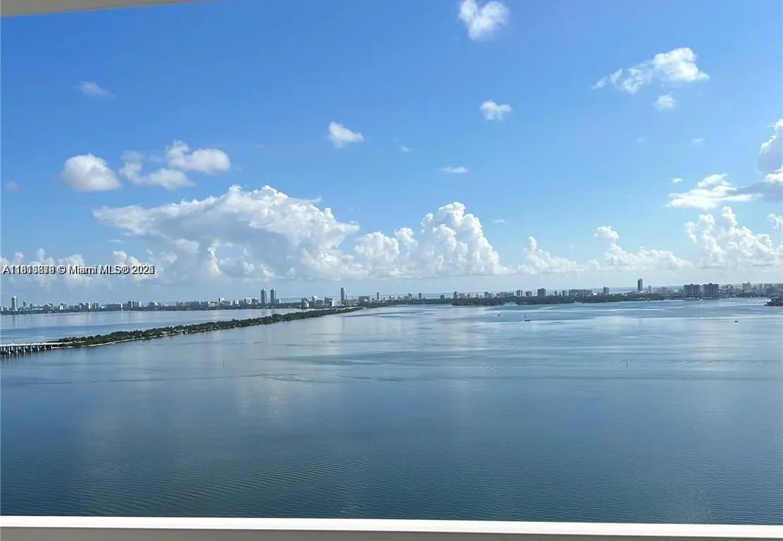 600 NE 27th St # 3003, Miami FL 33137