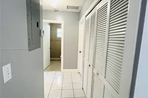 259 E 52nd St, Hialeah FL 33013