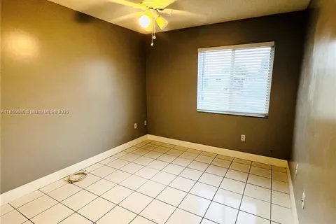 259 E 52nd St, Hialeah FL 33013