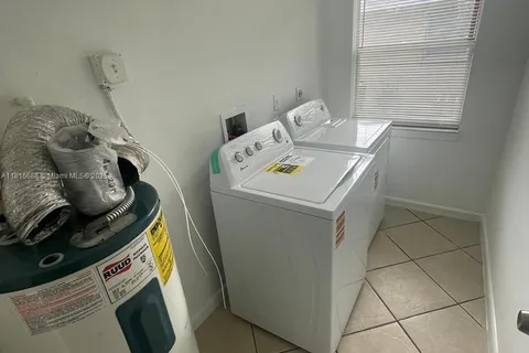 2321 NW 6th Ct # 2321, Fort Lauderdale FL 33311