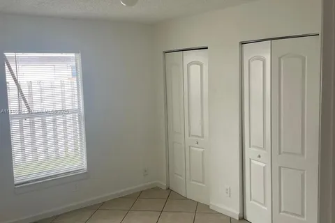 2321 NW 6th Ct # 2321, Fort Lauderdale FL 33311