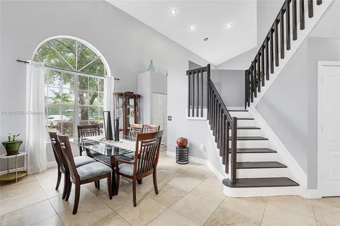 1008 NW 116th Ave, Coral Springs FL 33071