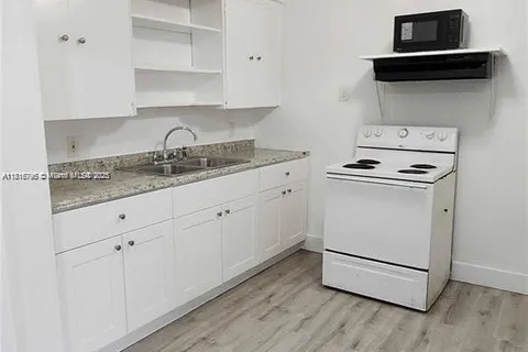 119 NE 56th St # 2, Miami FL 33137