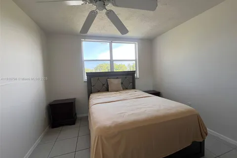 7000 NW 17th St # 218, Plantation FL 33313