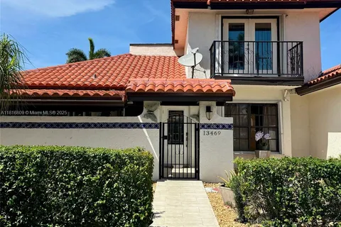 13469 Fountain View Blvd, Wellington FL 33414