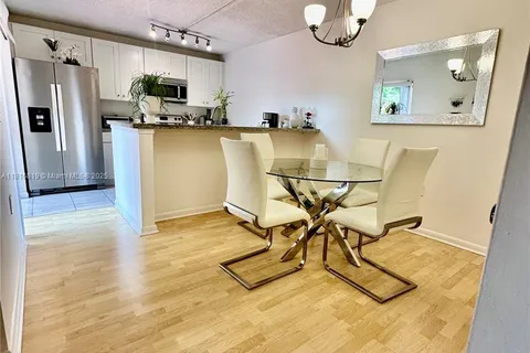 4306 43rd Way, West Palm Beach FL 33407