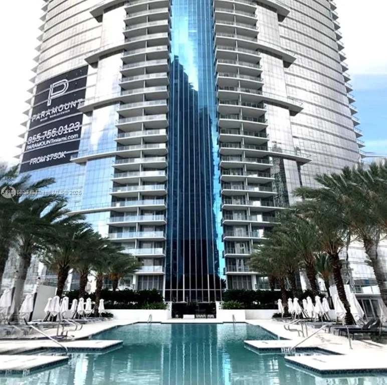 851 NE 1st Ave # 1108, Miami FL 33132