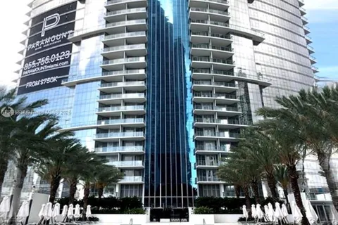 851 NE 1st Ave # 1108, Miami FL 33132
