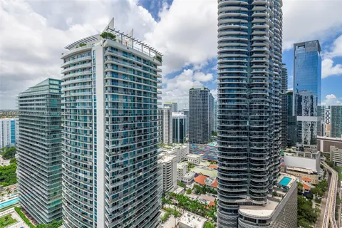 1080 Brickell Ave # 3405, Miami FL 33131