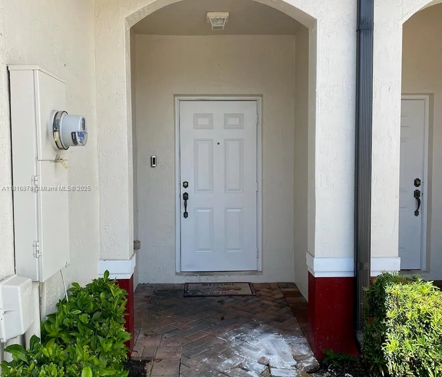 3680 NW 29th Ct # 3680, Lauderdale Lakes FL 33311