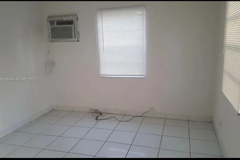 1548 NW 3rd Ter, Pompano Beach FL 33060