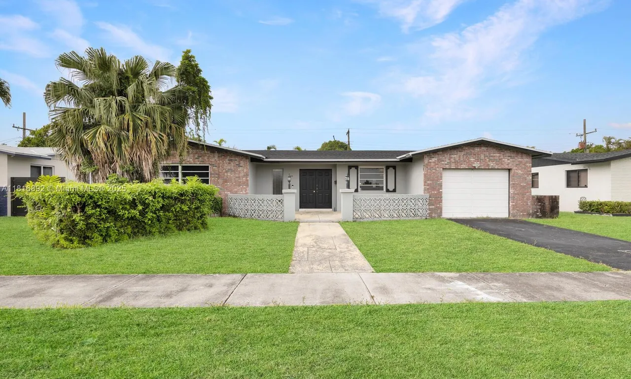 8980 SW 59th St, Miami FL 33173