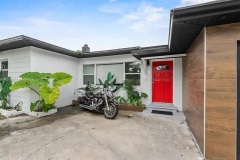 8120 GONDOLA DR, Orlando FL 32809