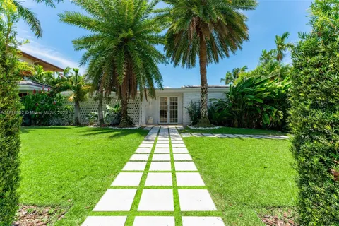 1250 NE 87th St, Miami FL 33138