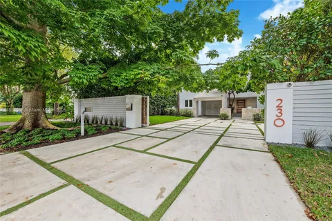 230 Ridgewood Rd, Coral Gables FL 33133