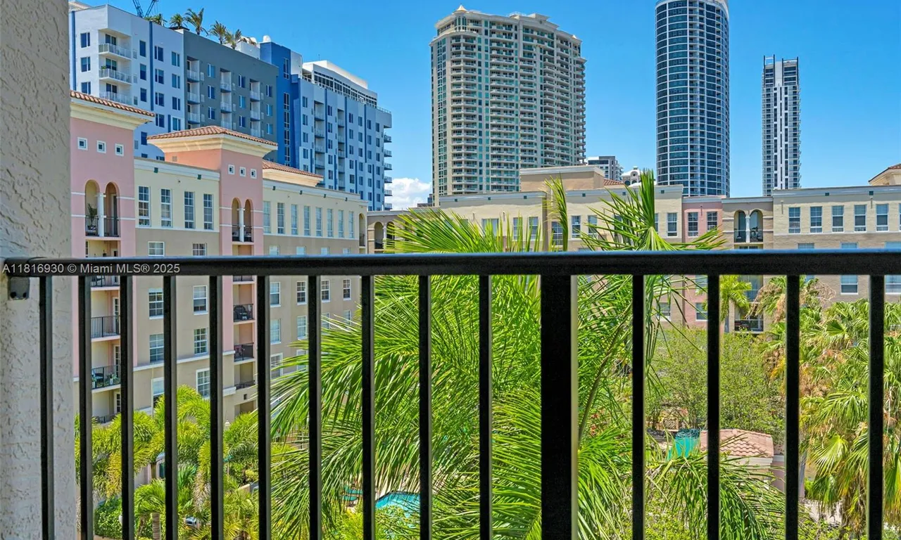 520 SE 5th Ave # 1602, Fort Lauderdale FL 33301