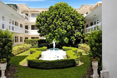 9920 Collins Ave # 2, Bal Harbour FL 33154