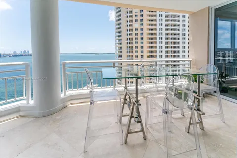 848 Brickell Key Dr # 1601, Miami FL 33131