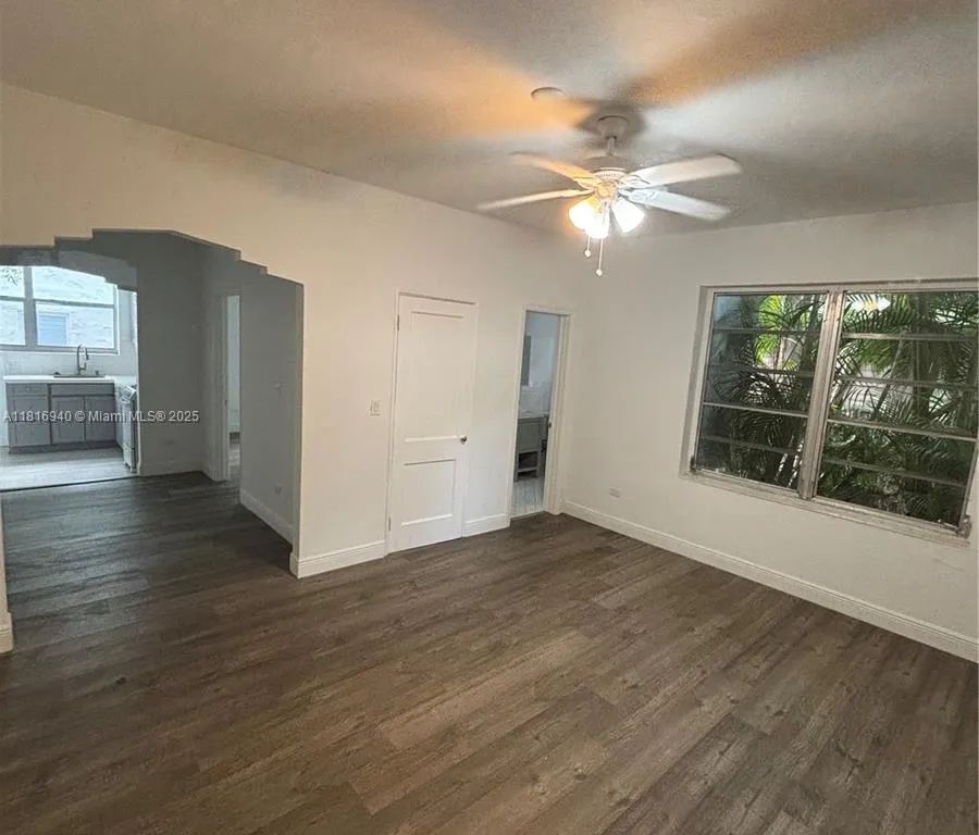 721 15th St # 5, Miami Beach FL 33139