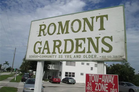 15 NW 204th St # 17, Miami Gardens FL 33169