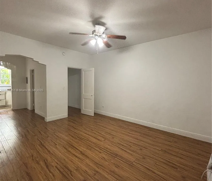 721 15th St # 1, Miami Beach FL 33139