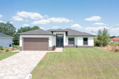 3203 33RD ST W, Lehigh Acres FL 33971