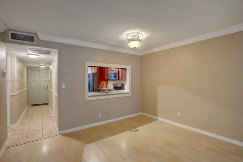 10 Seville Cir # 54, Davie FL 33324